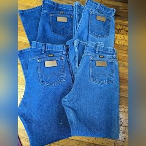 Wrangler Cowboy Cut Jeans Bundle (4)